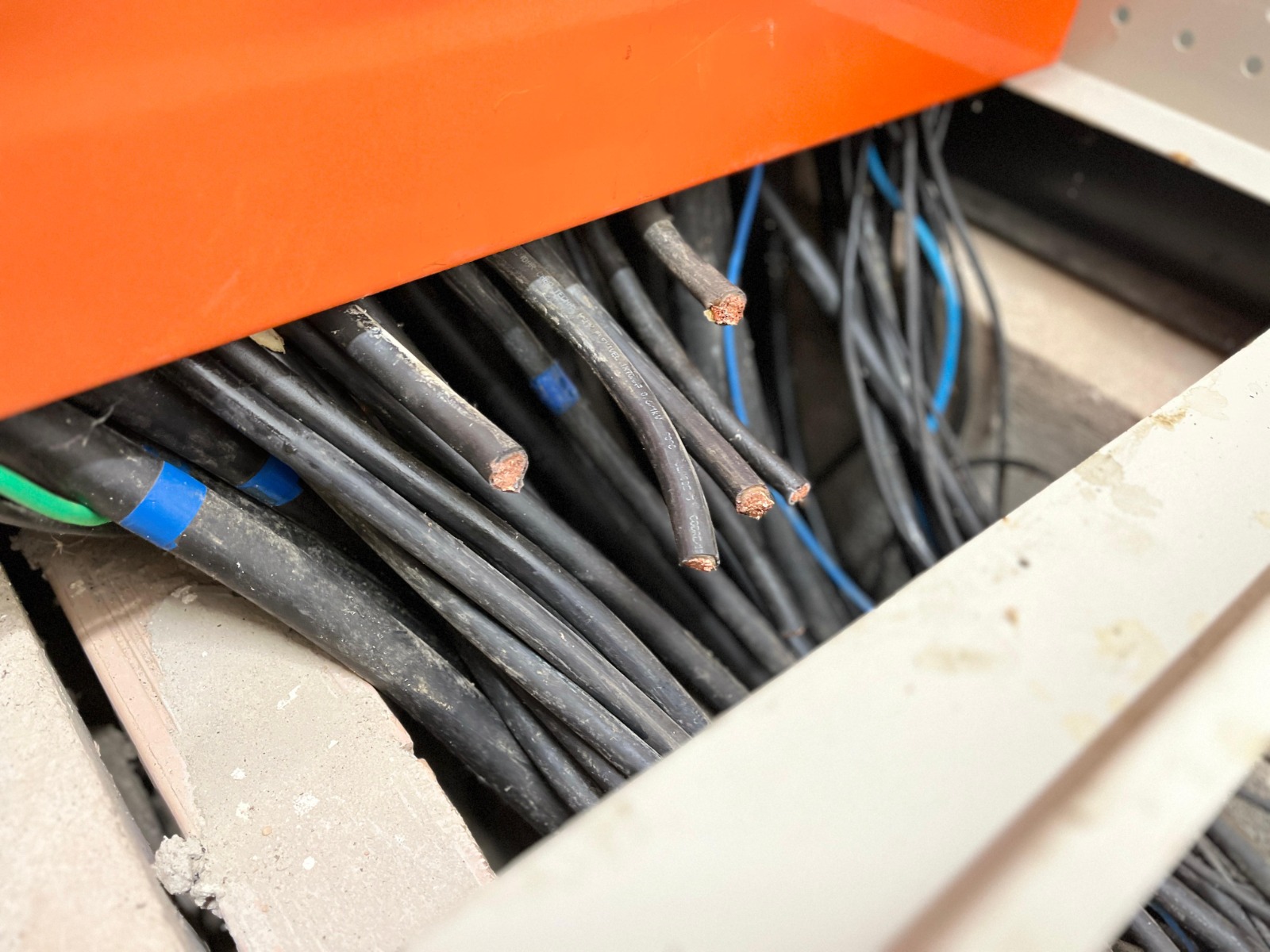 Furto de cabos de energia interrompe serviços da Semad