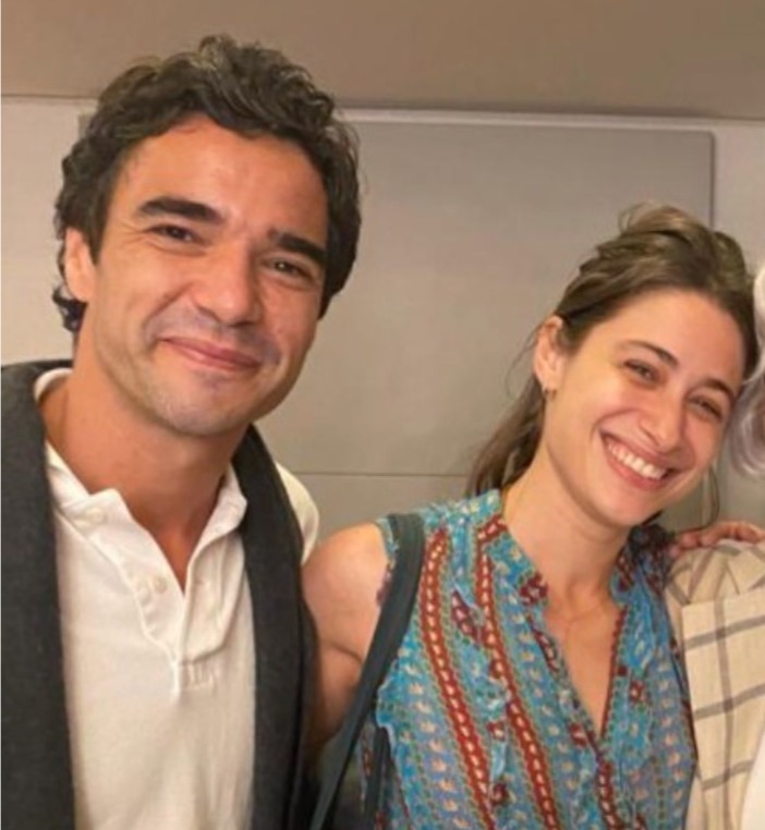 Casados, Caio Blat comenta beijo de Luisa Arraes e filho de Cássia Eller