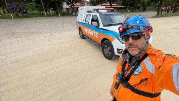 'Pior do que Manaus e Brumadinho', diz socorrista sobre tragédia no RS