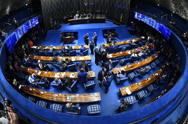 DPVAT: Veja como votaram os senadores do Amazonas