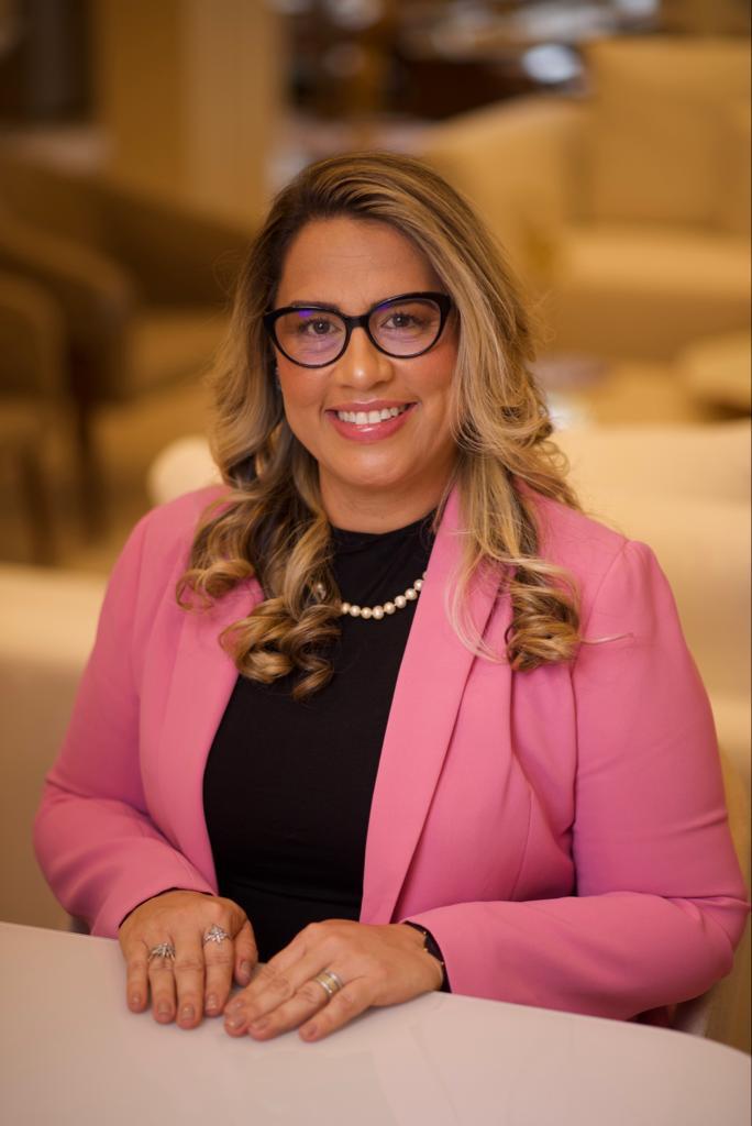 Primeiro livro que trata sobre adoção por casais homossexuais é lançado em Manaus