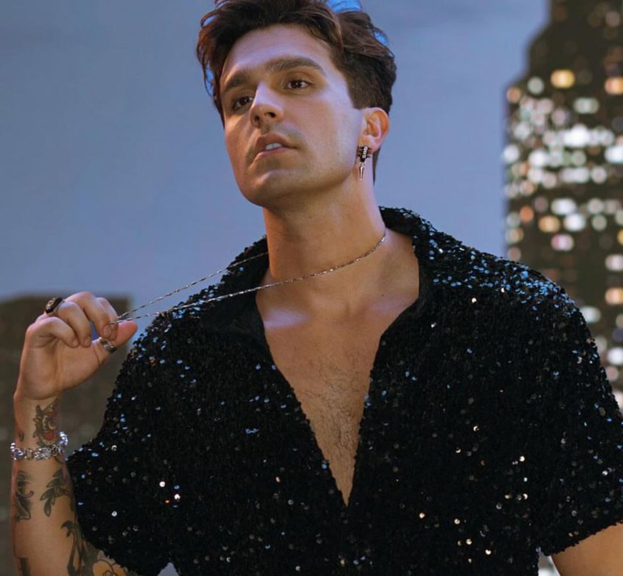 Luan Santana sofre mal súbito e é internado às pressas 