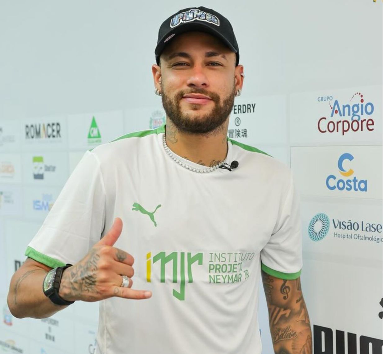É hoje! Leilão de Neymar tem palestra de Thiago Nigro, relógio de Faustão e mais