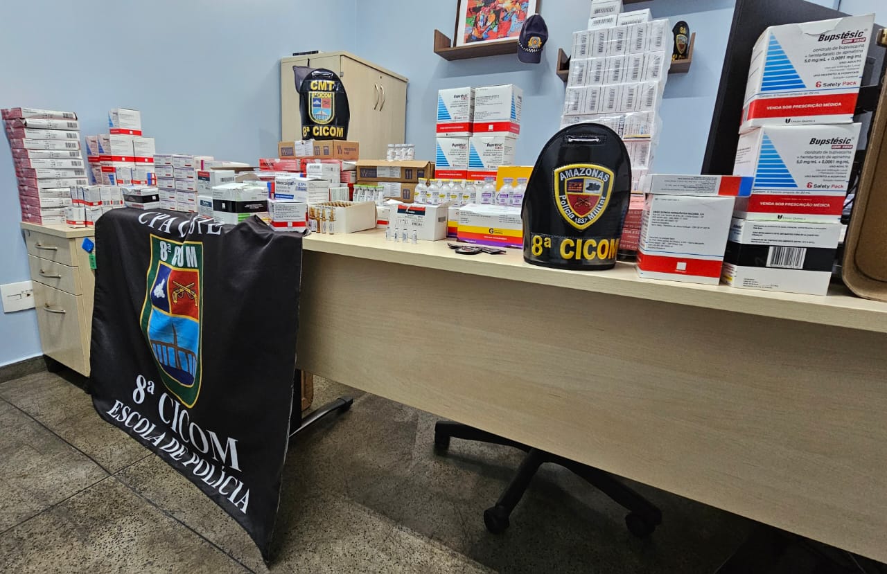 Mulher é presa com caixas de Ketamina dentro de casa em Manaus