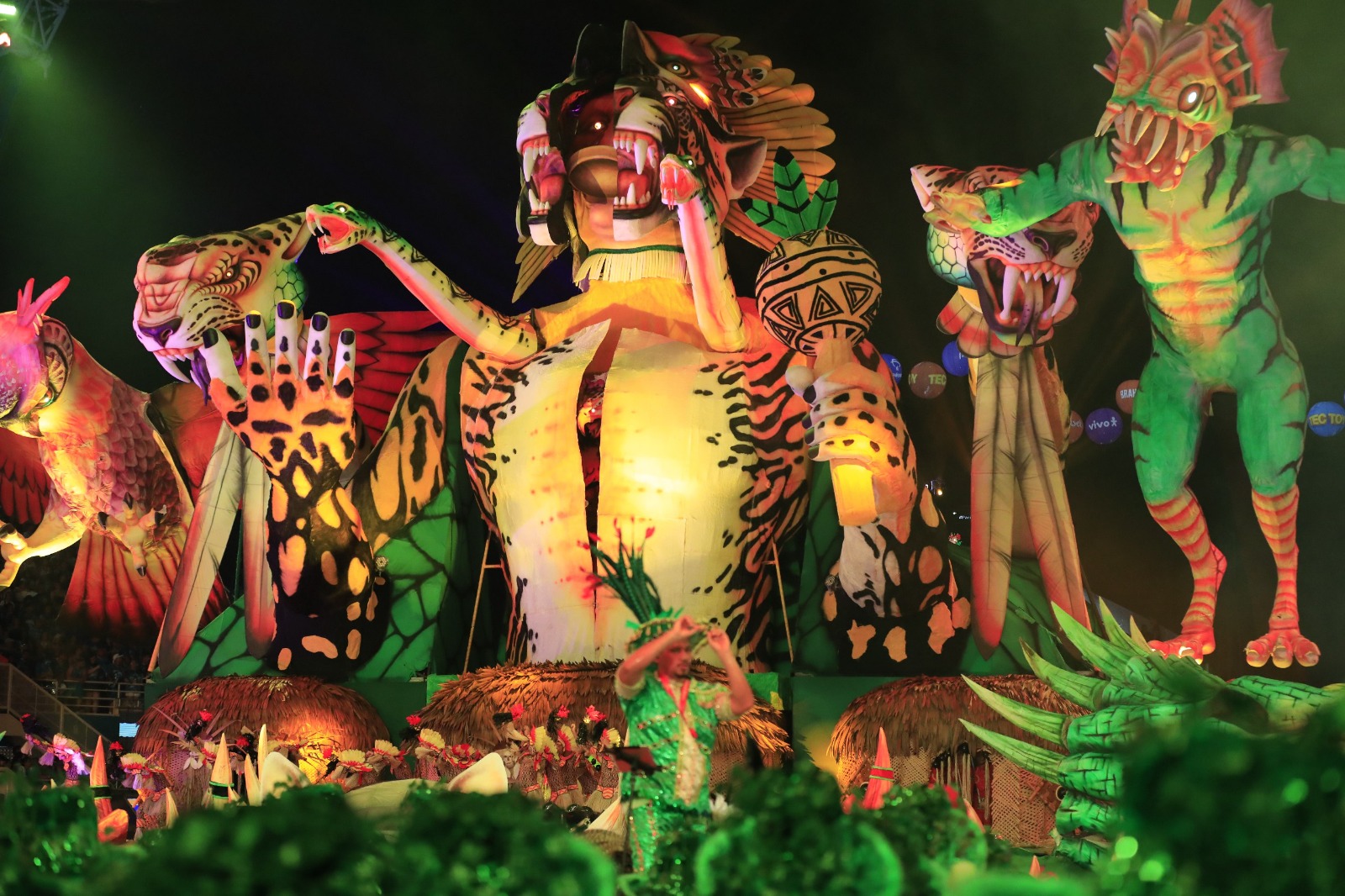 Ordem de apresentações dos bois-bumbás no Festival de Parintins será definida no sábado