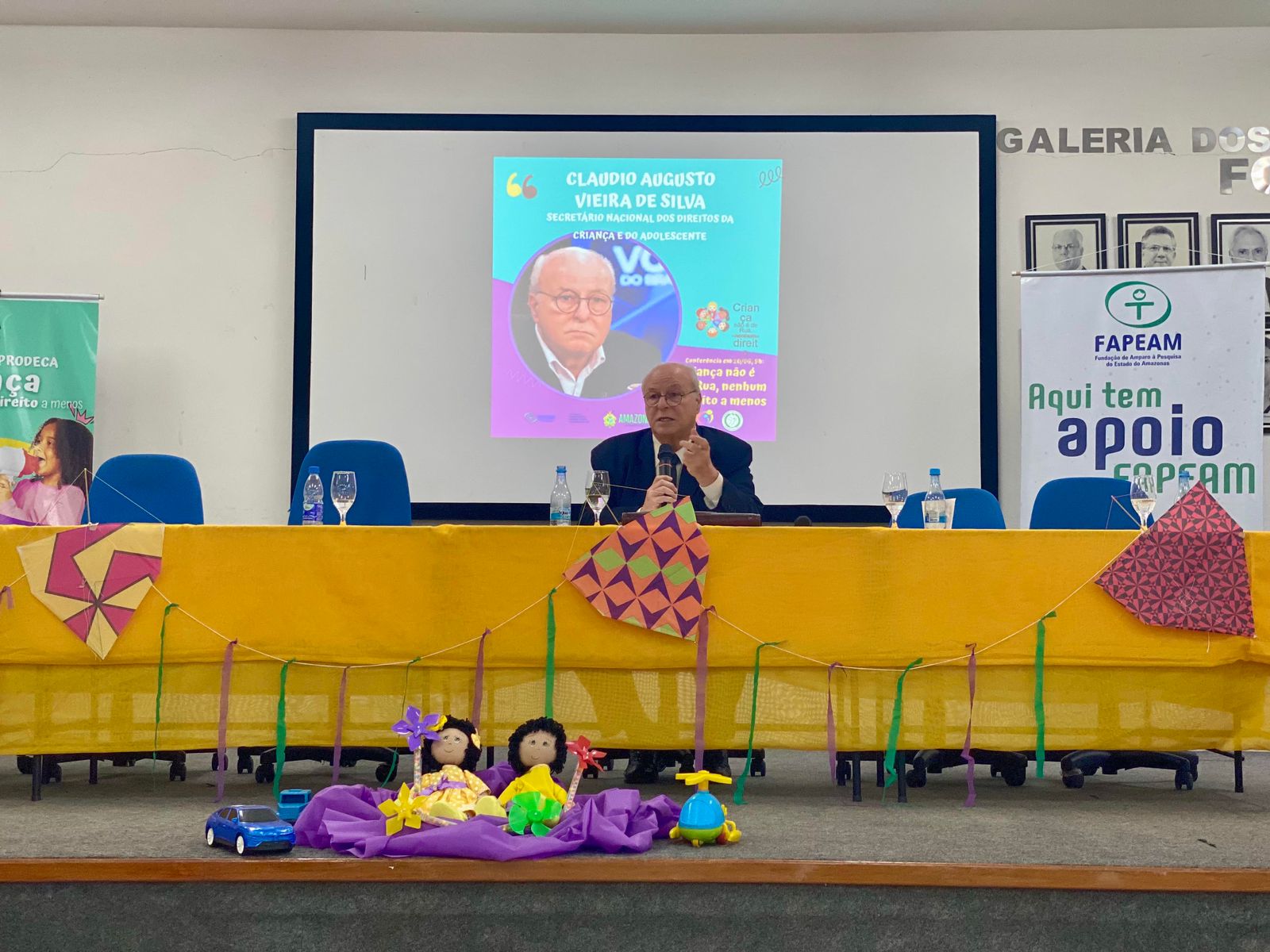 Secretário dos Direitos da Criança e Adolescente participa de simpósio em Manaus