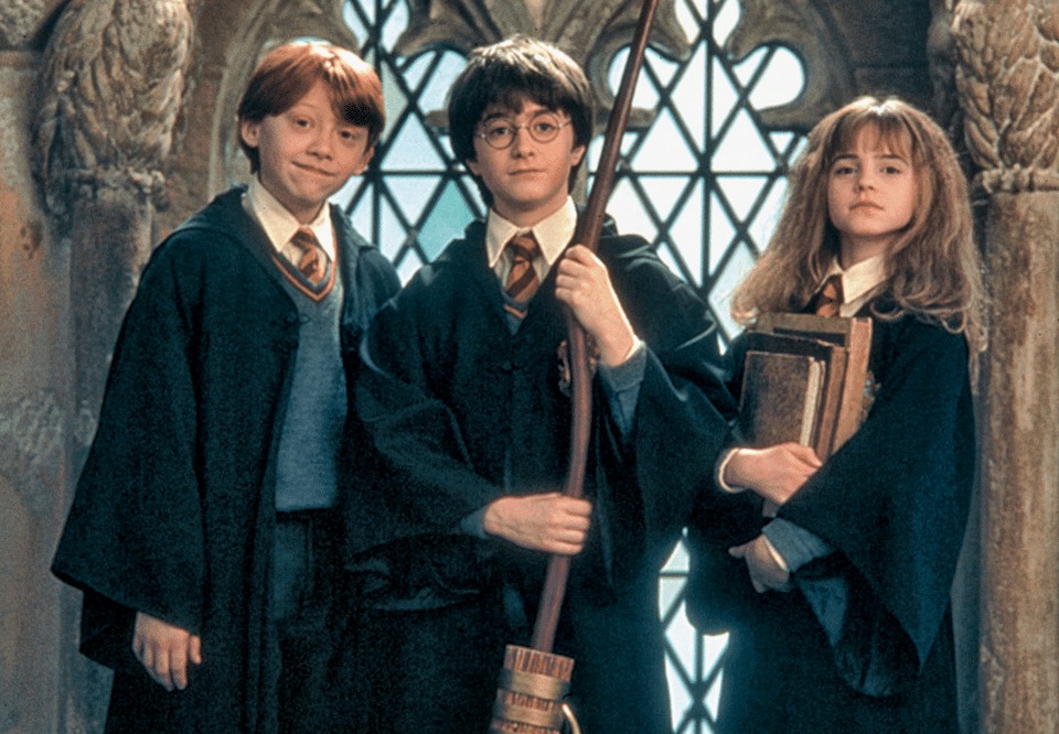 Série de Harry Potter terá produtora de Succession e diretor de Game of Thrones