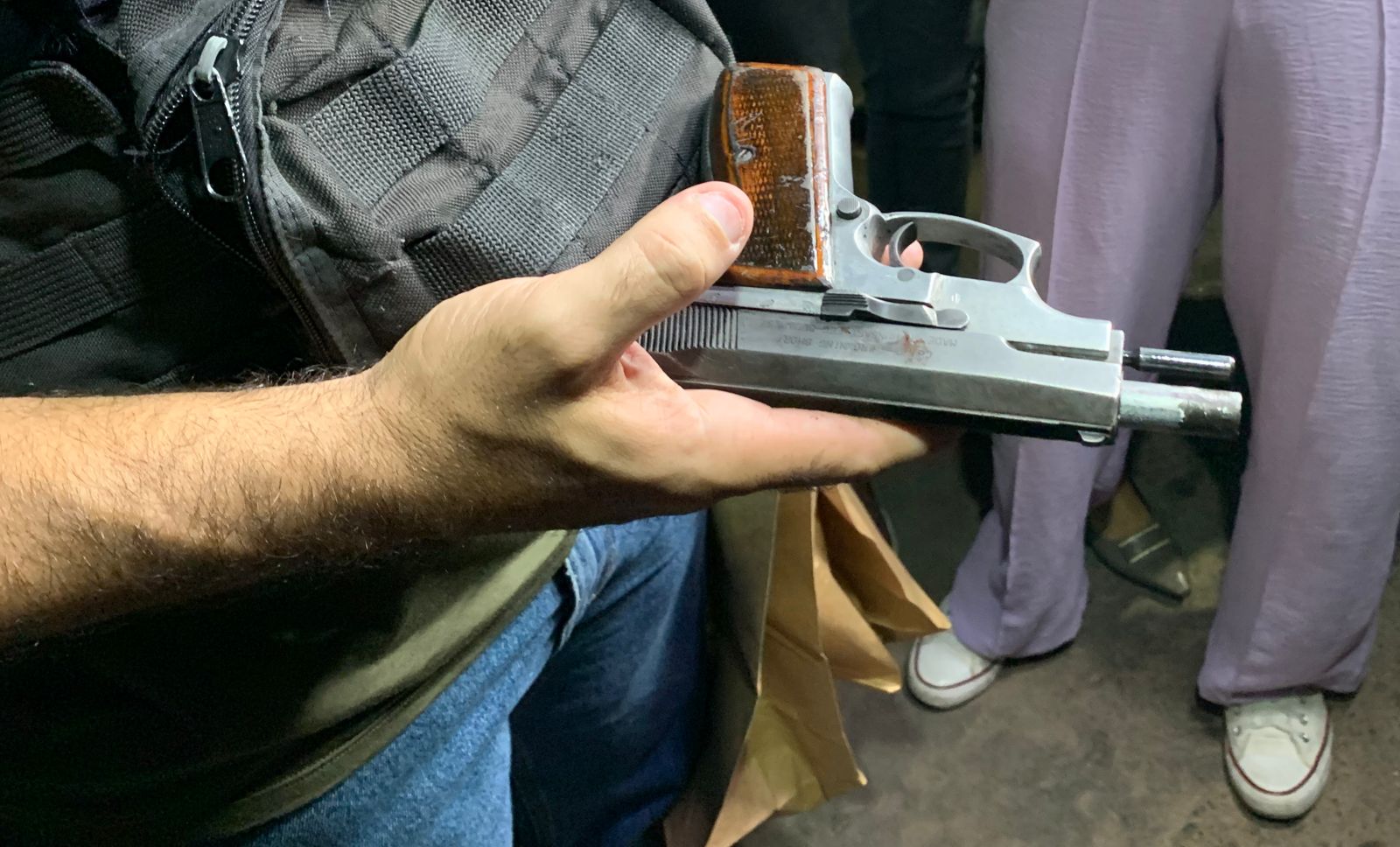 Homem é morto dentro de Centro de Convivência após tentar roubar arma de vigilante em Manaus