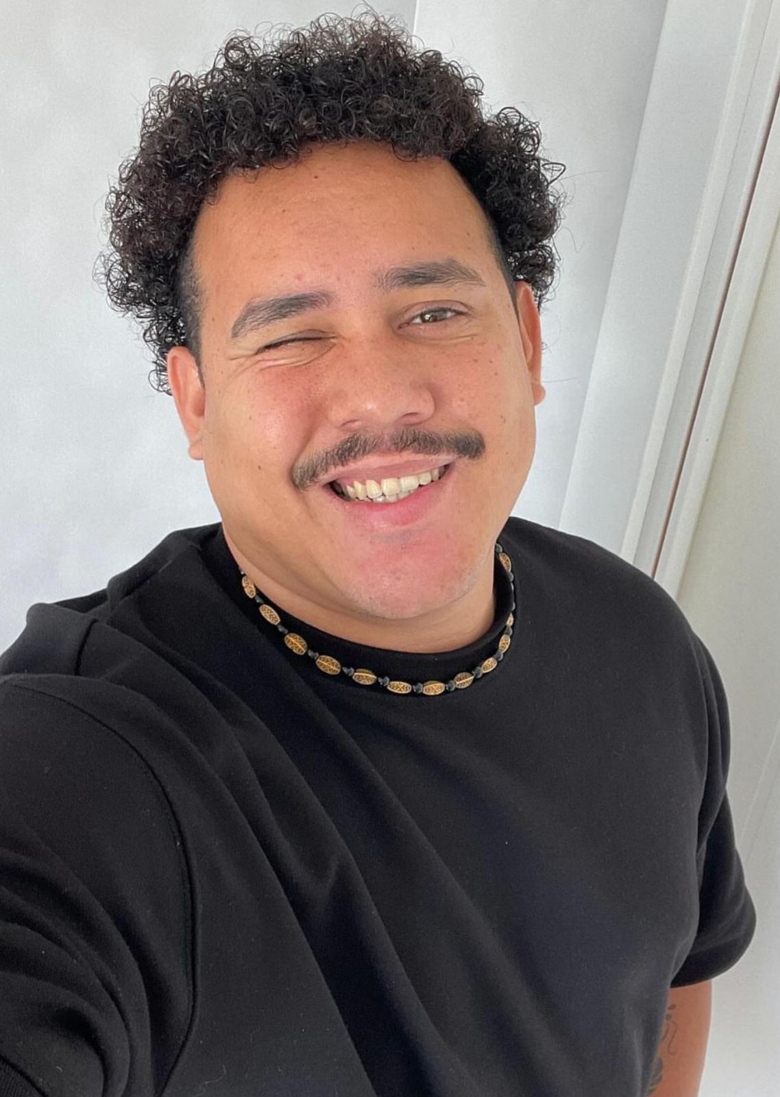 Lucas Buda confirma convite para A Fazenda