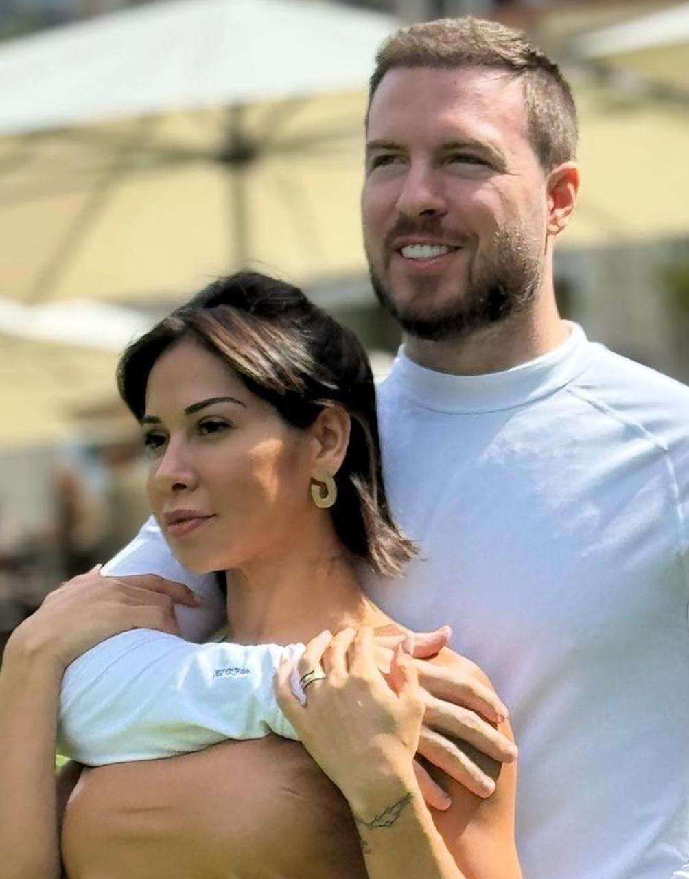 Maíra Cardi desabafa após boato de separação: “desse casamento só saímos mortos"