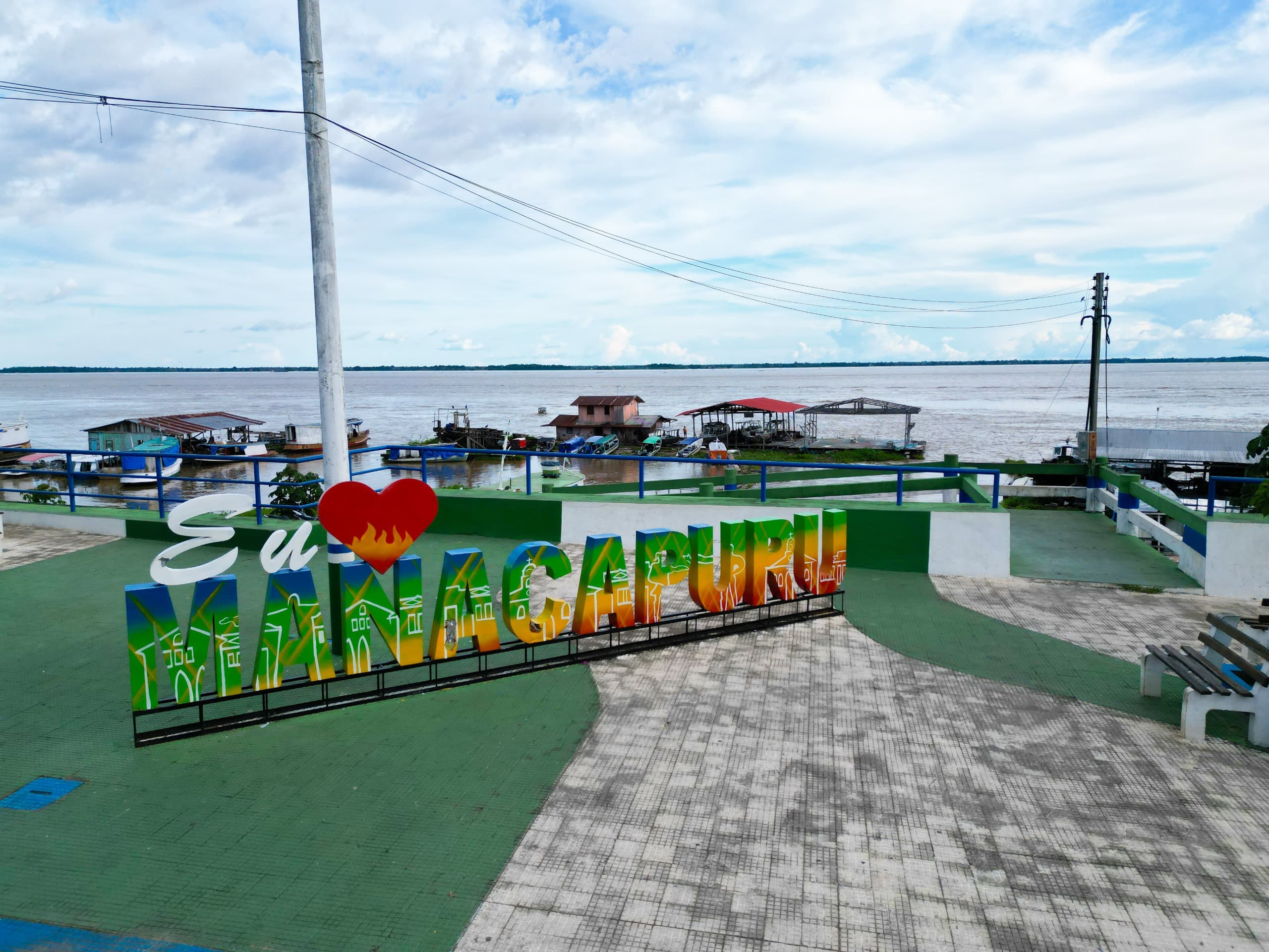 Justiça suspende sorteio de motos em aniversário de Manacapuru por possível benefício eleitoral