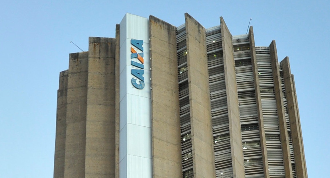 Gerentes da Caixa perdem cargo após barrarem operação de R$ 500 milhões por ser arriscada