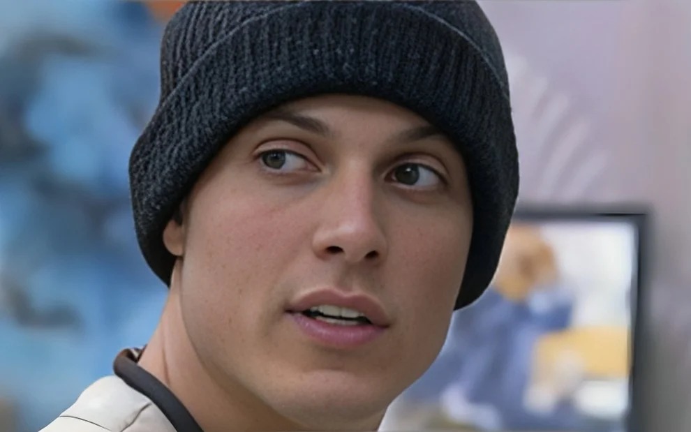 Fellipe é expulso de A Grande Conquista por violar norma militar