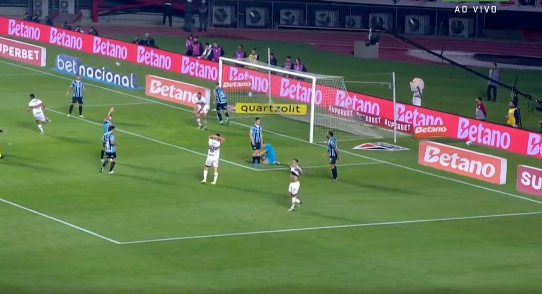 São Paulo vence o Grêmio por 1 a 0 pelo Brasileirão