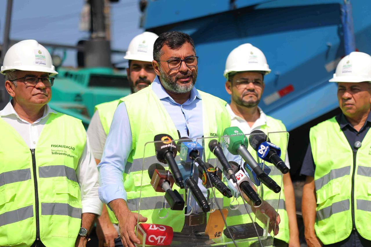 Governador Wilson Lima vistoria retomada de obras na AM-010
