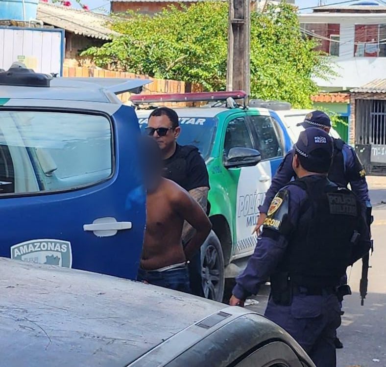 Dupla é presa suspeita de assaltar rotas do Distrito Industrial e balear funcionária