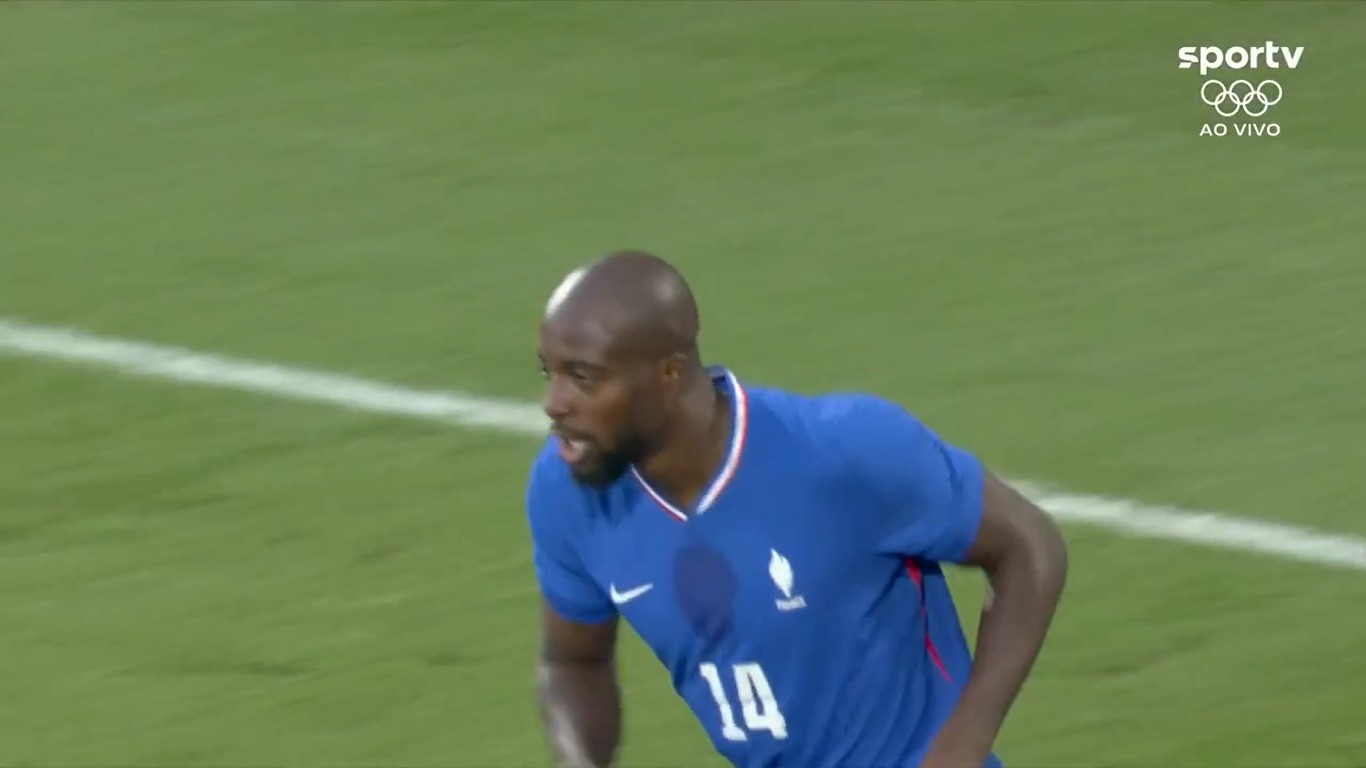 Racismo: atacante da França que fez gol contra a Argentina é atacado nas redes sociais