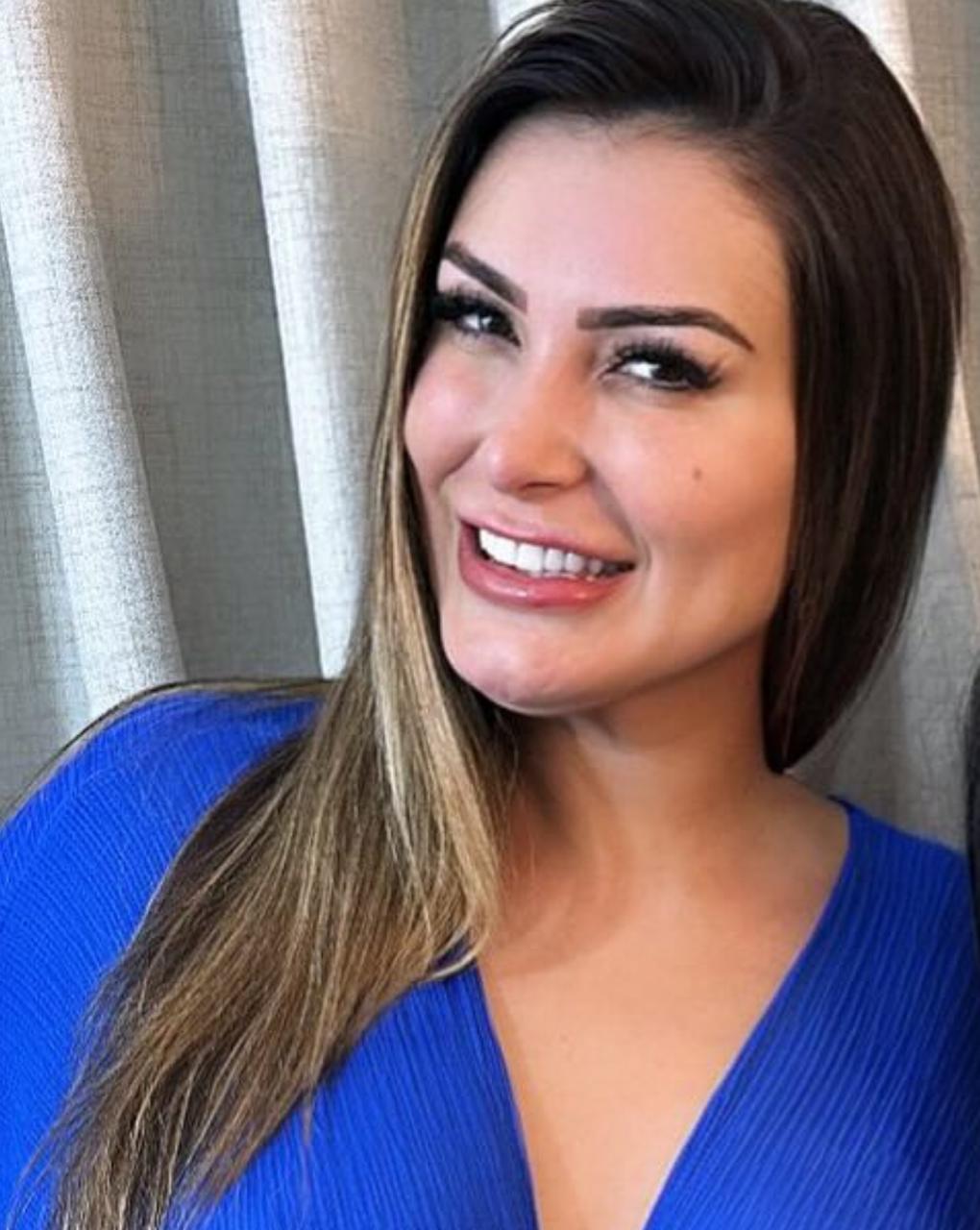 Andressa Urach deseja abrir igreja: "falar de Jesus com língua de cobra"