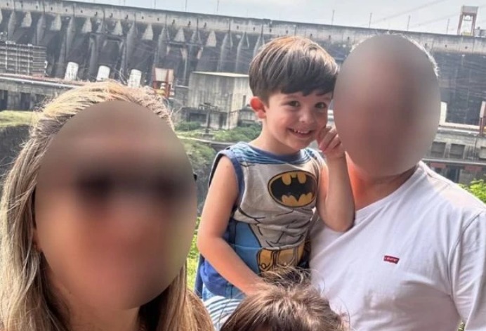 'Deus me abandonou', diz mãe de menino que morreu afogado em piscina de hotel