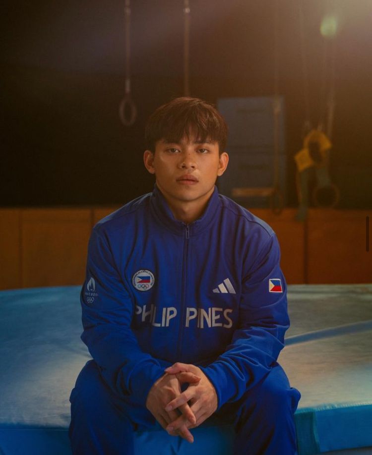 Campeão olímpico em Paris é premiado com comida e viagens de graça para sempre