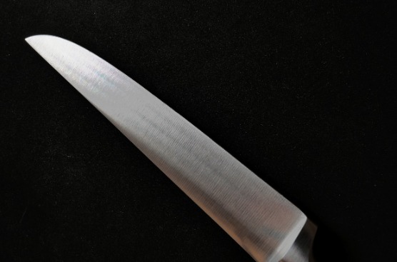 Marido esfaqueia homem que aceitou dançar com sua esposa no Amazonas