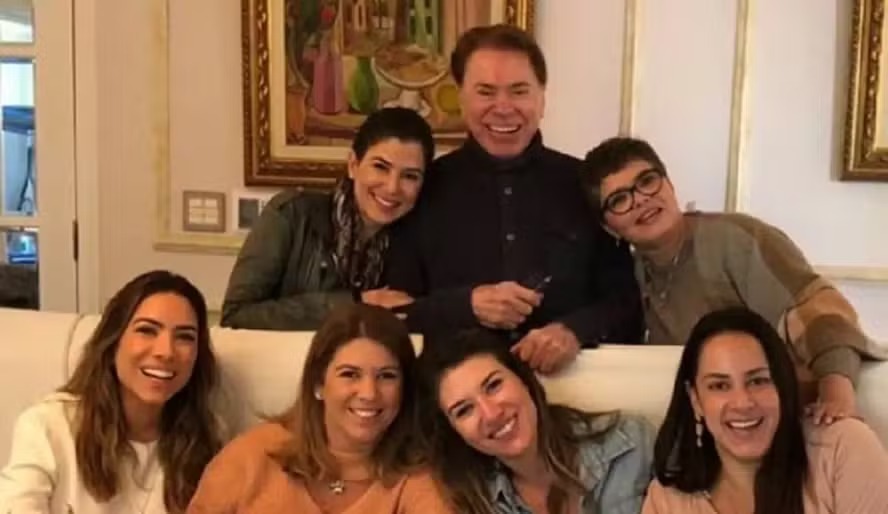 Alexandre Pato revela que Silvio Santos tinha ritual com as filhas: "Toda sexta"