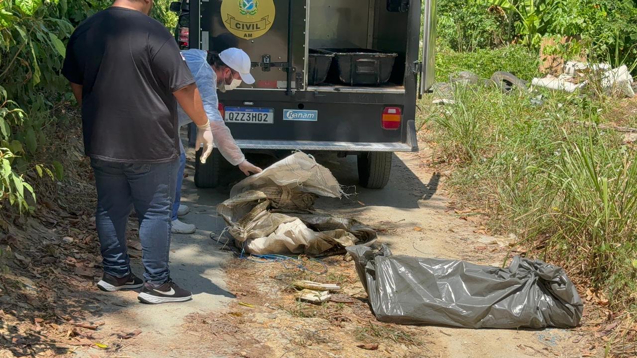 Corpo de homem é encontrado apodrecendo em ramal no Puraquequara