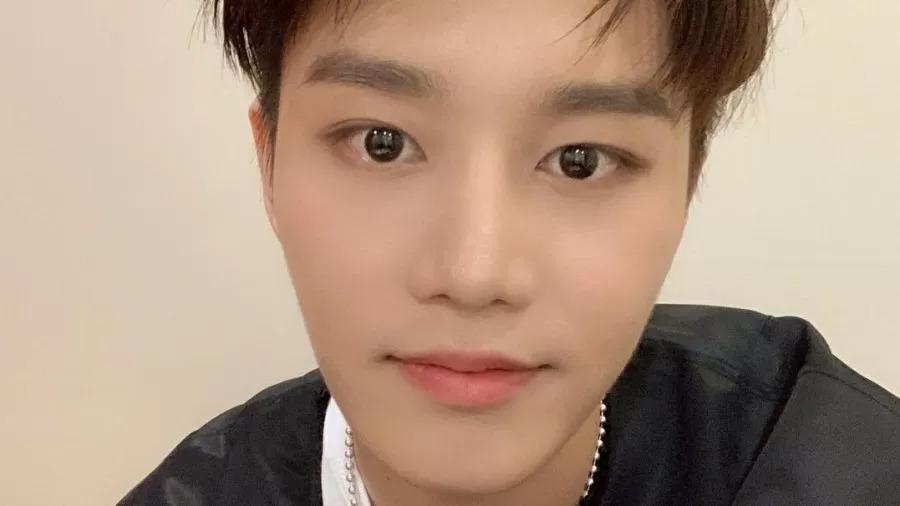 Cantor Taeil é expulso do grupo de k-pop NCT após ser acusado de crimes sexuais