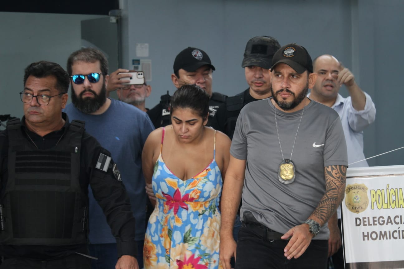 Ex-namorado diz que babá foi ameaçada por patroa para terminar relacionamento