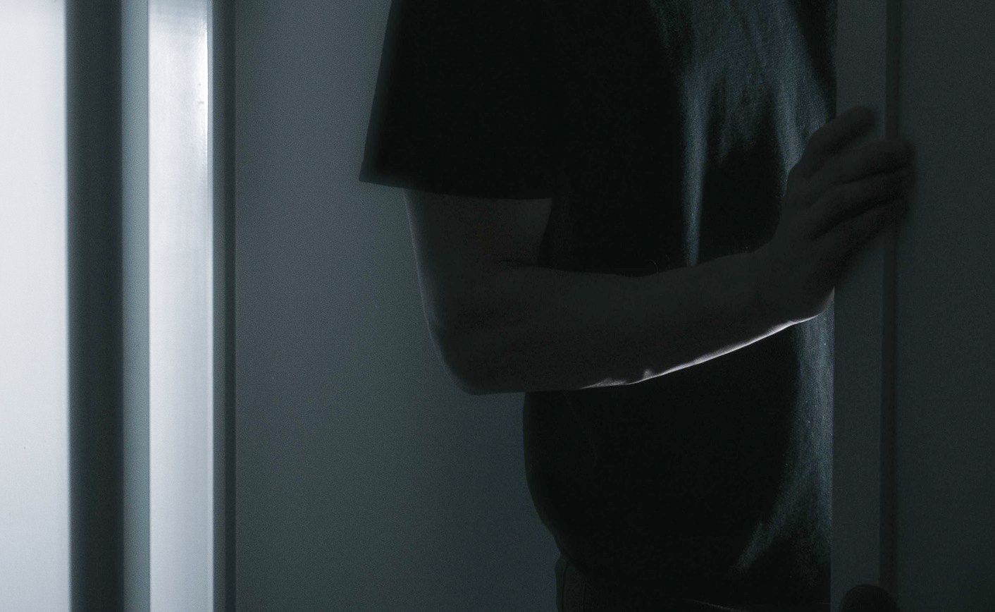 Menino é estuprado  diversas vezes por 'amigo da família' no Amazonas