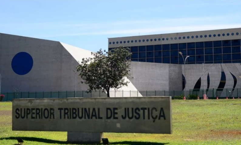 STJ não vê estupro em relação de homem de 20 anos e menina de 13 anos