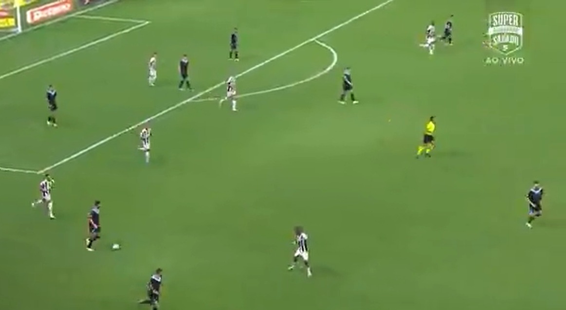 Botafogo empata com o Grêmio e vê Palmeiras se aproximar no Brasileirão