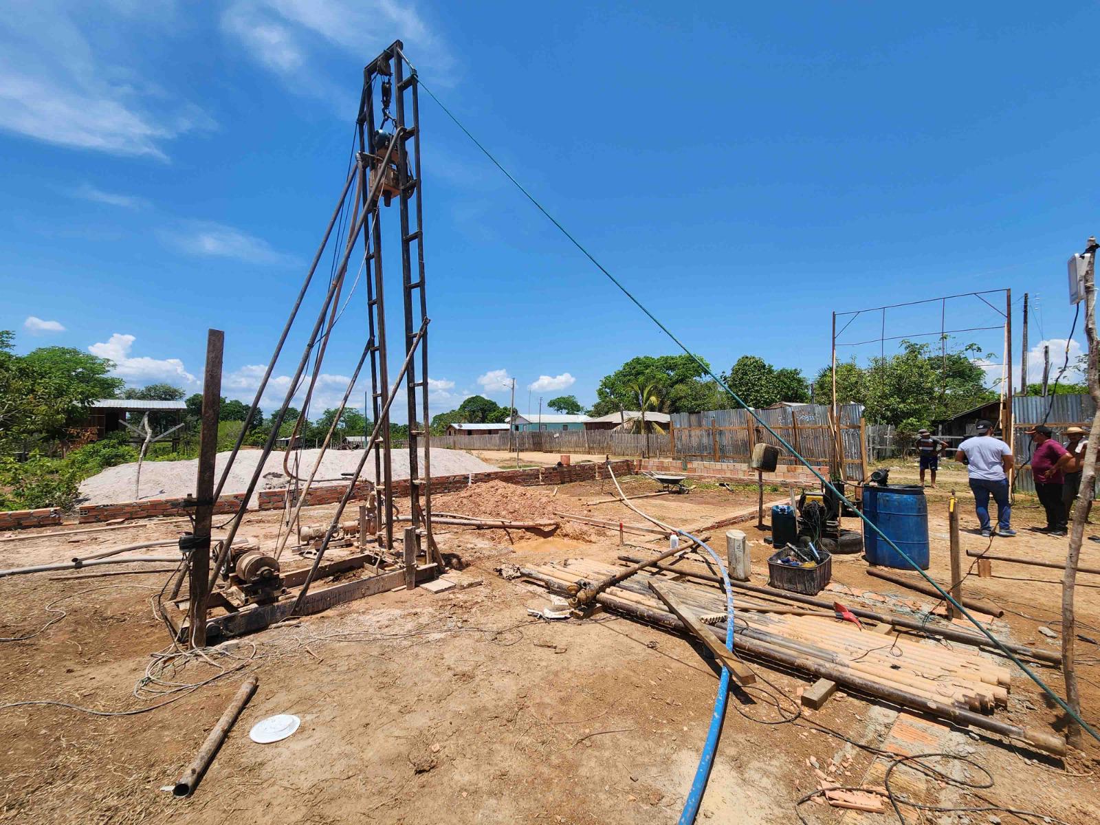 Governo realiza obras de abastecimento de água em comunidades rurais de Itacoatiara