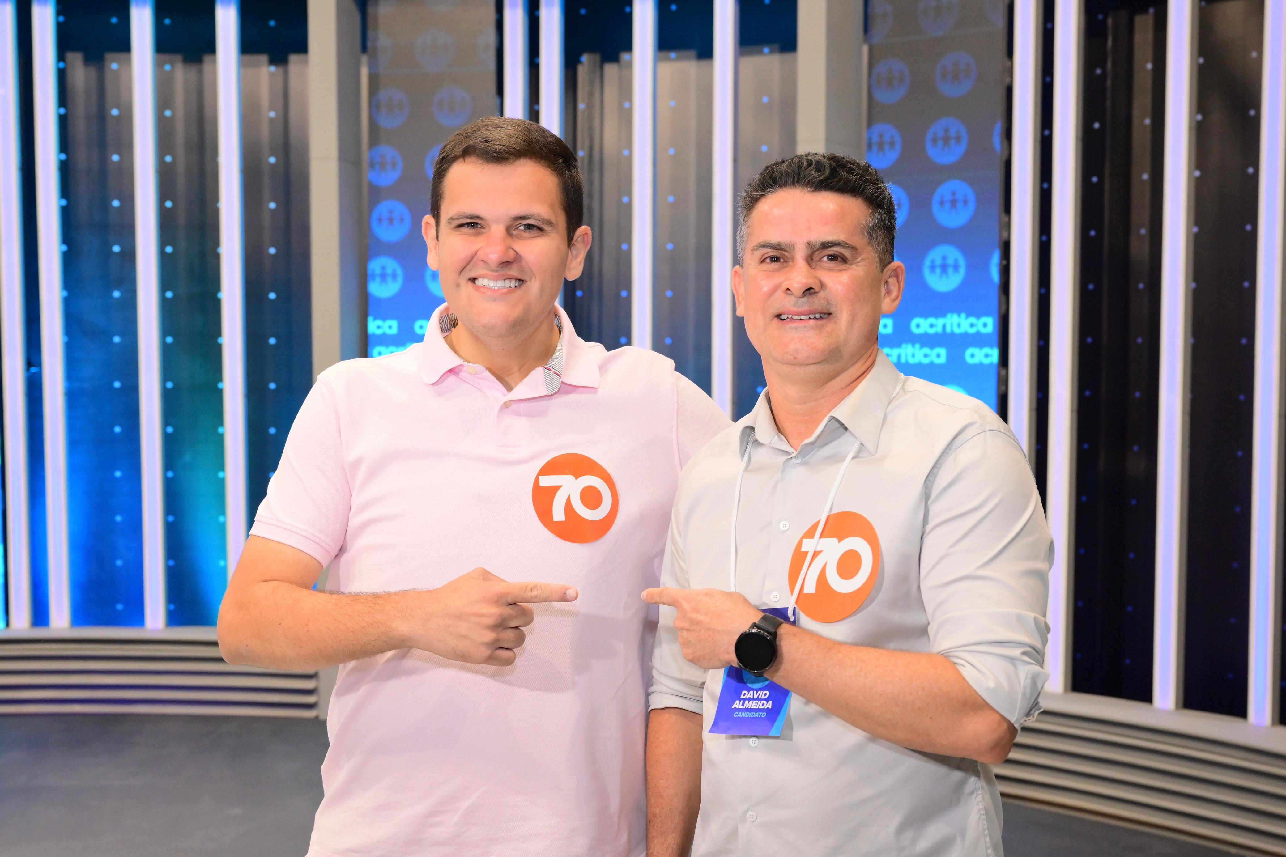 David vence debate na TV A Crítica e é aclamado por apoiadores