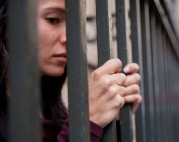 Mulher é condenada a 64 anos de prisão por matar filhos e esconder corpos