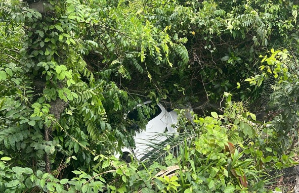 Avenida Jacira Reis é interditada após acidente