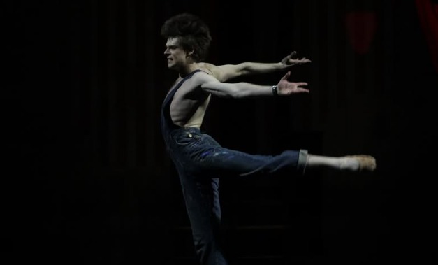 Morre Vladimir Shklyarov, um dos maiores bailarinos do mundo; polícia investiga