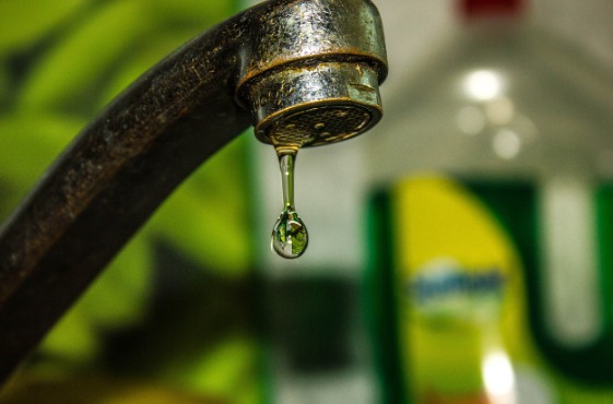 Bairros de Manaus ficam sem água no feriado