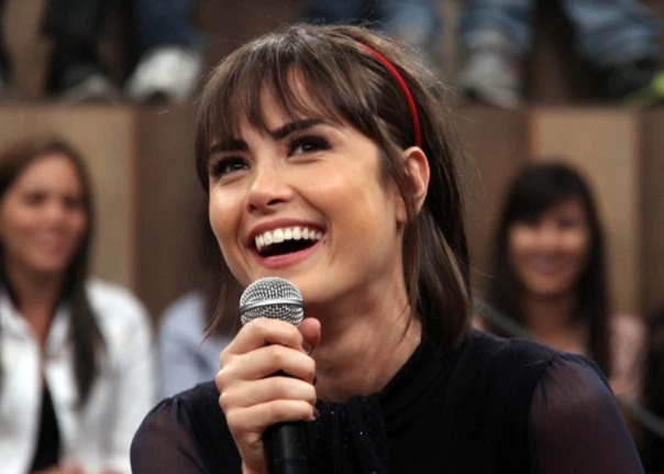 Maria Casadevall revela que passou por cirurgia após descobrir síndrome rara