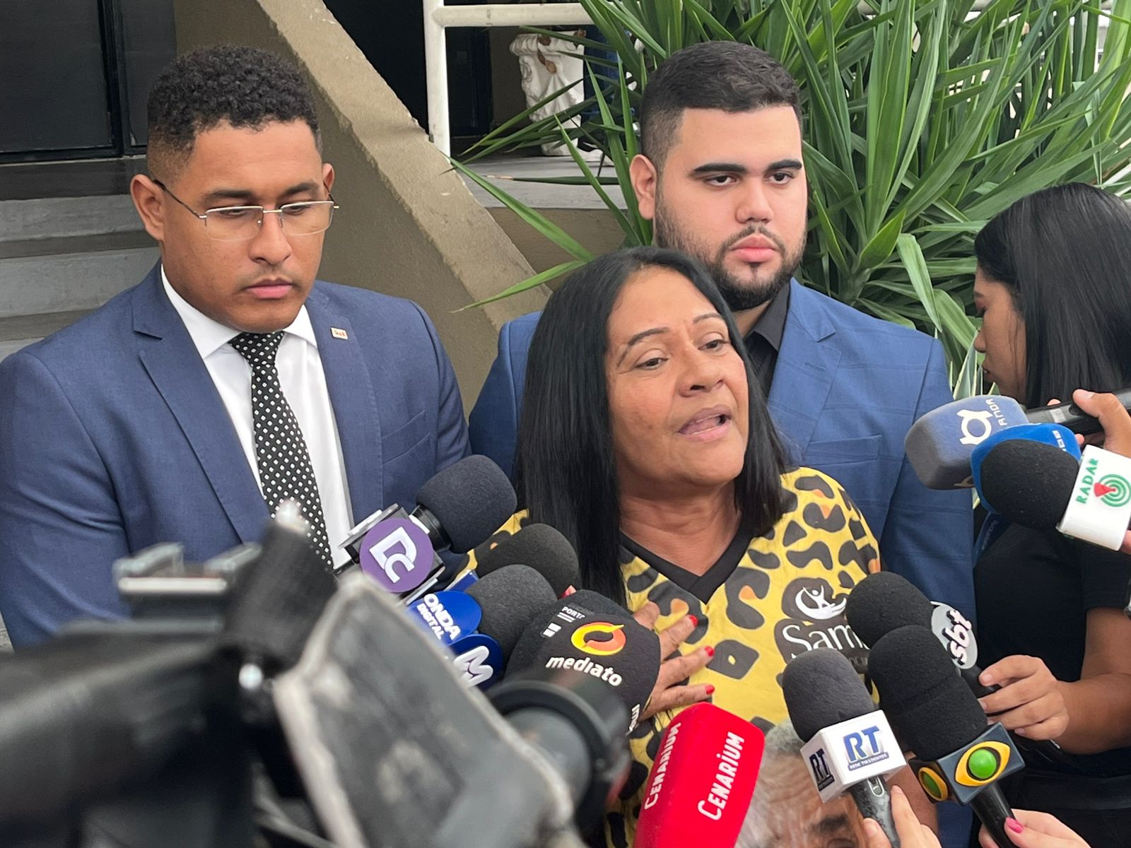 ‘É um sentimento de revolta’, diz esposa de Paulo Onça, espancado após acidente