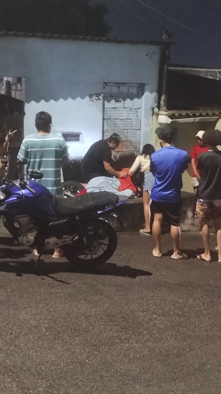 Motoboy morto com 12 tiros no Parque 10 pode ter sido vítima de emboscada 