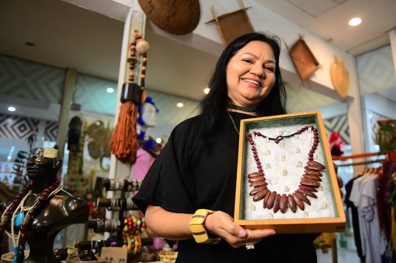 Designer amazonense, Rita Prossi é destaque em júri de concurso internacional