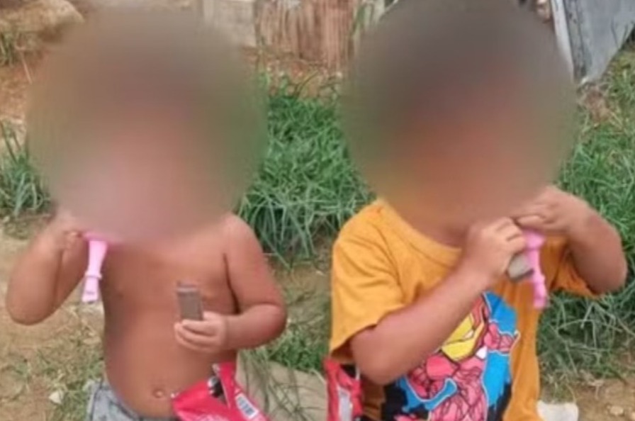 Crianças de 2 e 4 anos são abandonadas na noite de ano novo