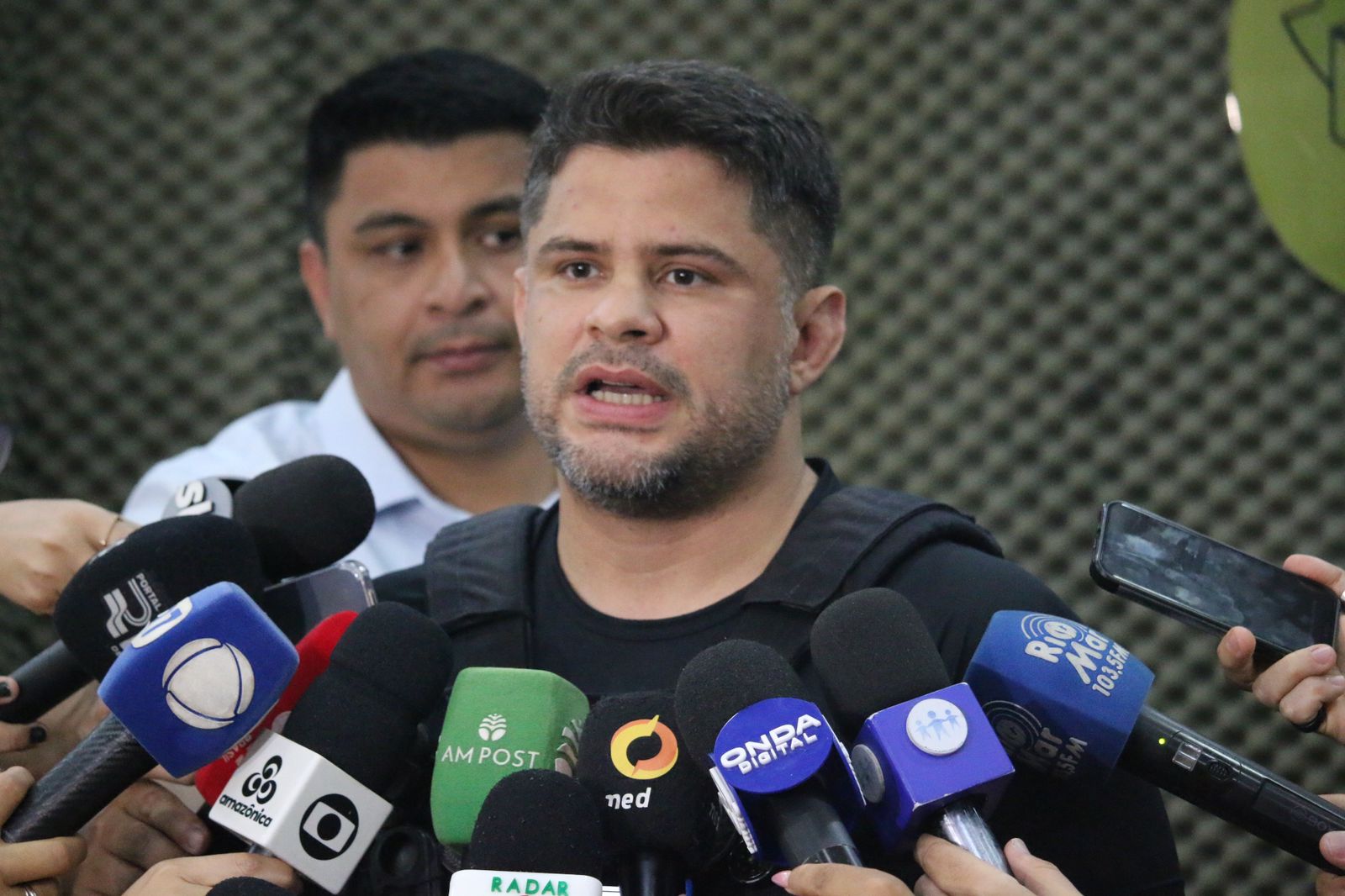 Polícia fala sobre mortes de cavalos por suspeita de intoxicação em Manaus
