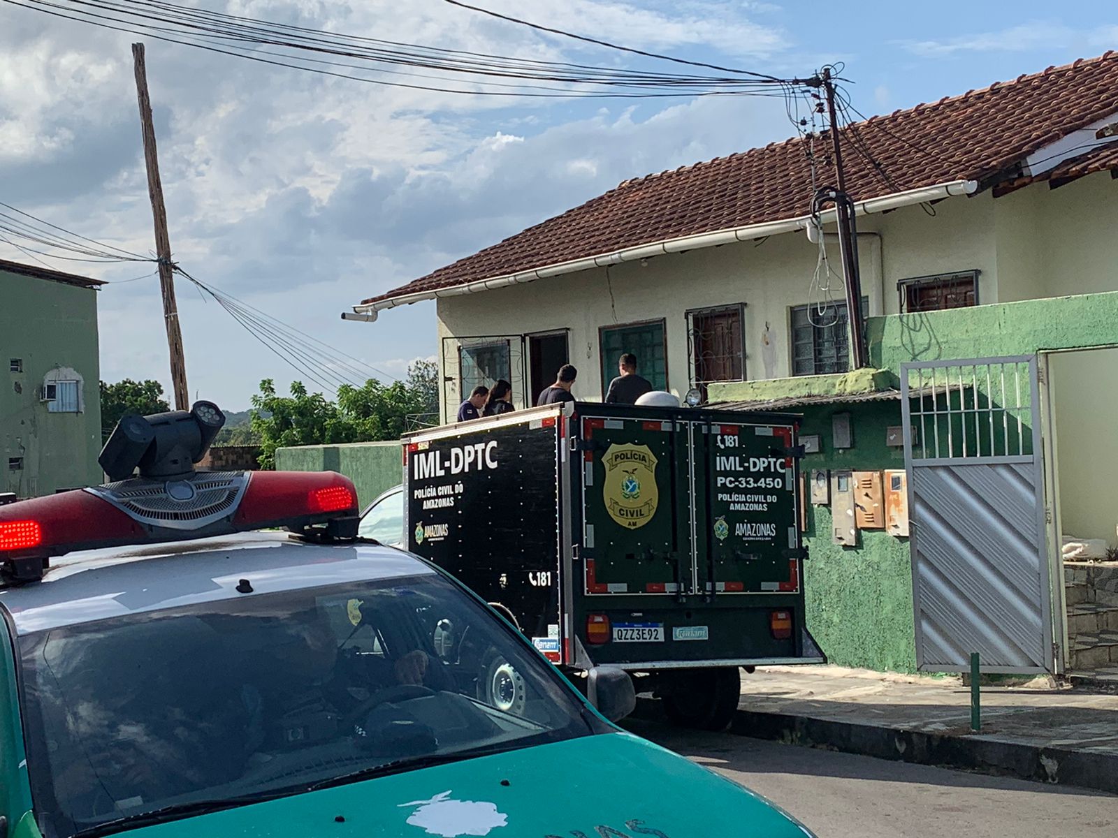 Homem é encontrado morto em kitnet de Manaus