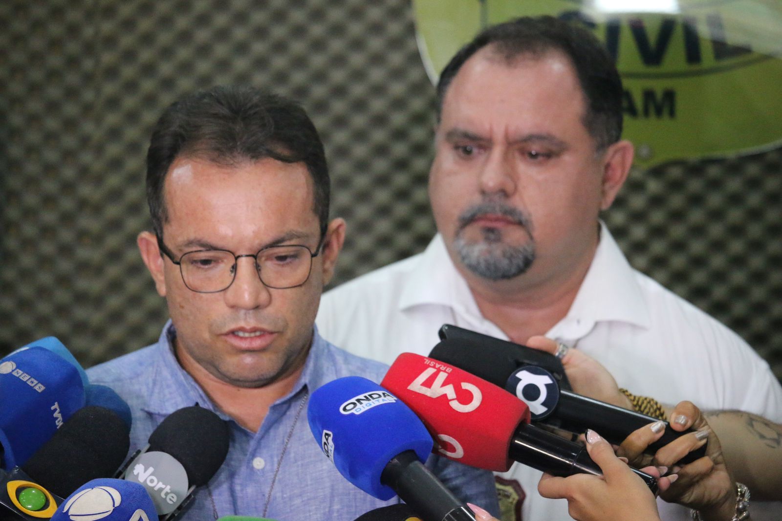 Avô que estuprava neta era pastor e obrigava vítima a assistir pornografia: 'Vou fazer isso com você'