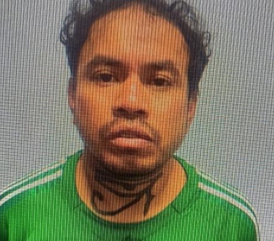 Suspeito de furtar arma de casa de agente de segurança pública em Flores é procurado