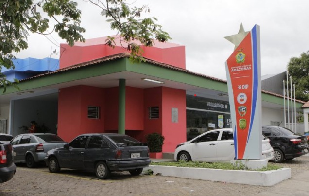 Homem é preso suspeito de invadir e roubar casa de idosa em Manaus