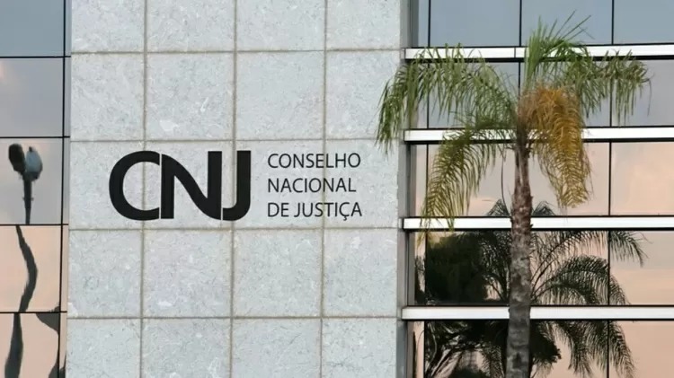 CNJ pune juiz por omissão em caso onde promotor xingou advogada de 'cadela' no Amazonas