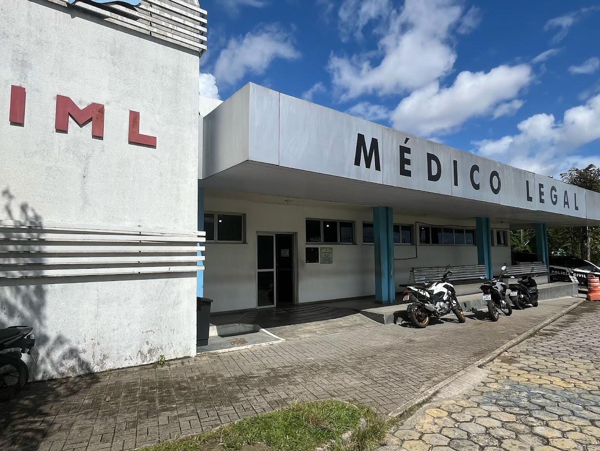 Homem morre atropelado em avenida no Centro de Manaus